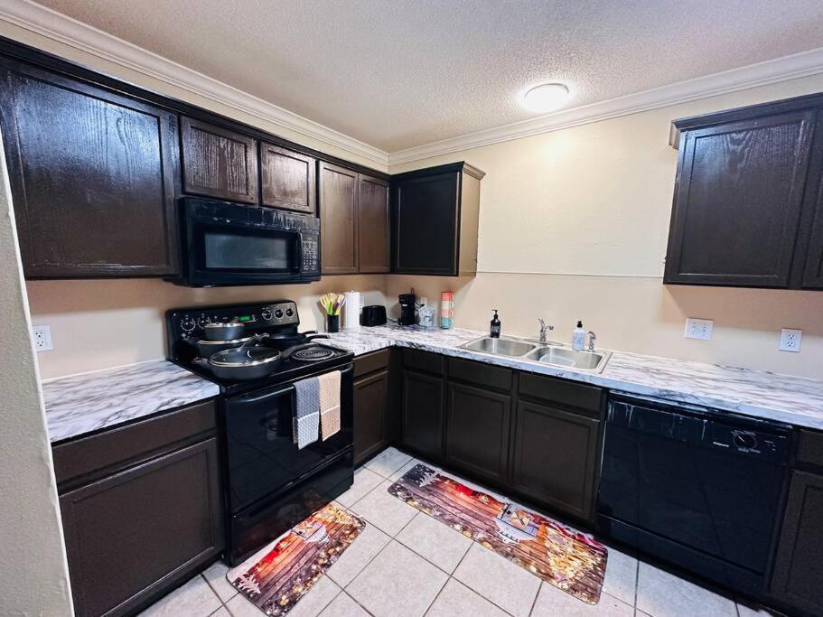 Lubbock Haven 3Beds, 3 Baths Daire Dış mekan fotoğraf